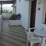 Aparthotel Aeolos 2*