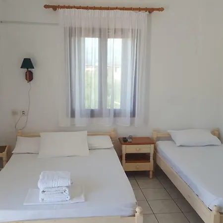 Aparthotel Aeolos