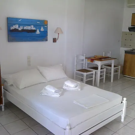 Ξενοδοχείο με διαμερίσματα Aeolos Γύθειο